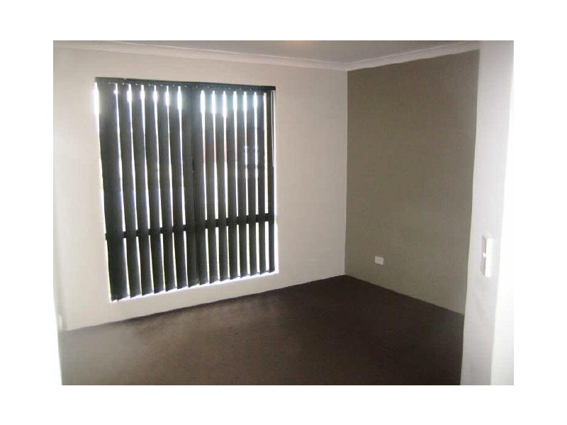 16A Tarwhine Close, South Lake WA 6164