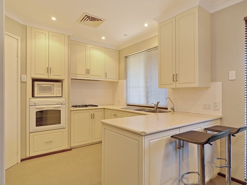 17B Chaparral Crescent, Willetton WA 6155