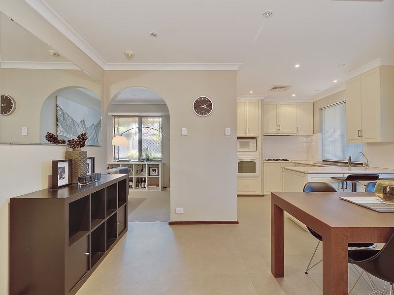 17B Chaparral Crescent, Willetton WA 6155