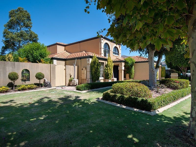 106 Glen Iris Drive, Jandakot WA 6164