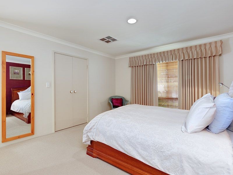 41 Casserly Drive, Leeming WA 6149