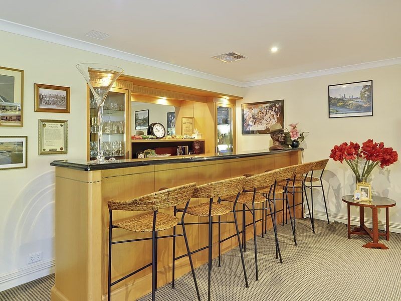 31 Houghton Way, Winthrop WA 6150