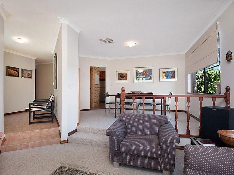 59 Calley Drive, Leeming WA 6149