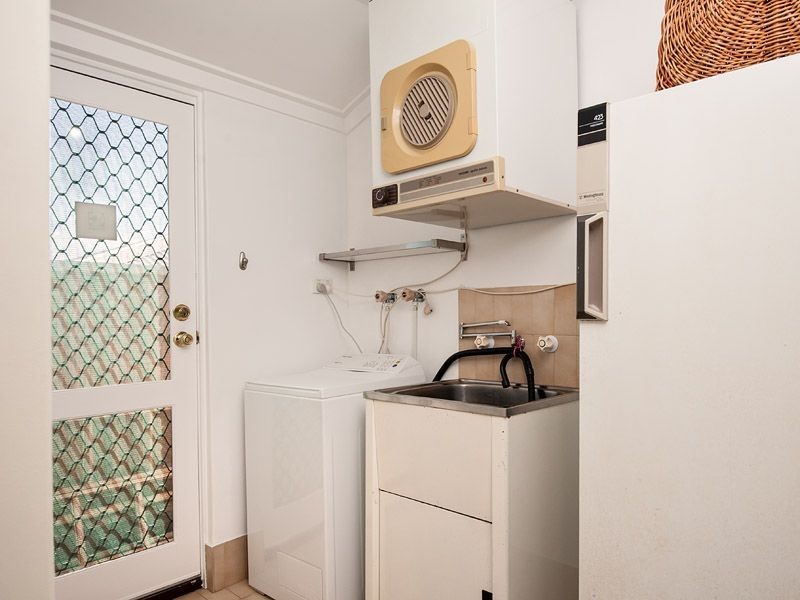 59 Calley Drive, Leeming WA 6149