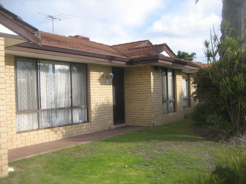 38 Broadbent Loop, Leeming WA 6149