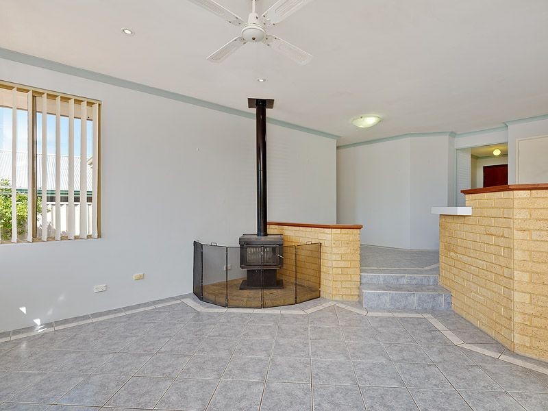 13 Honeyeater Glade, Huntingdale WA 6110