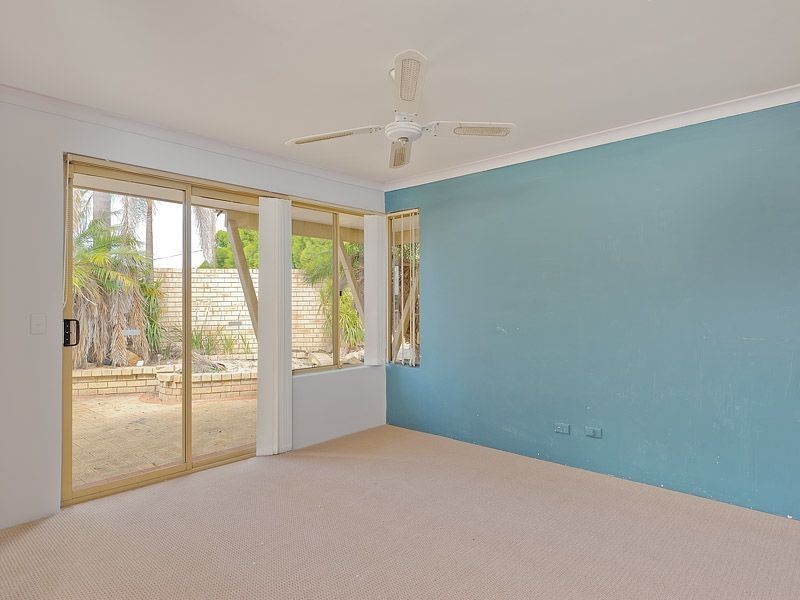 13 Honeyeater Glade, Huntingdale WA 6110