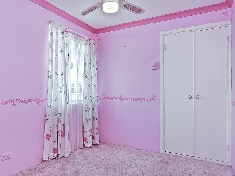 13 Honeyeater Glade, Huntingdale WA 6110