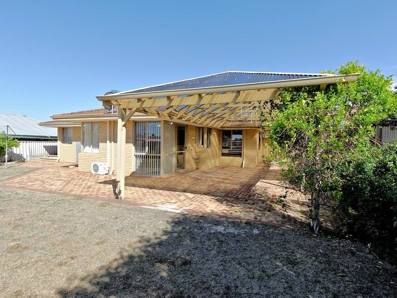 13 Honeyeater Glade, Huntingdale WA 6110