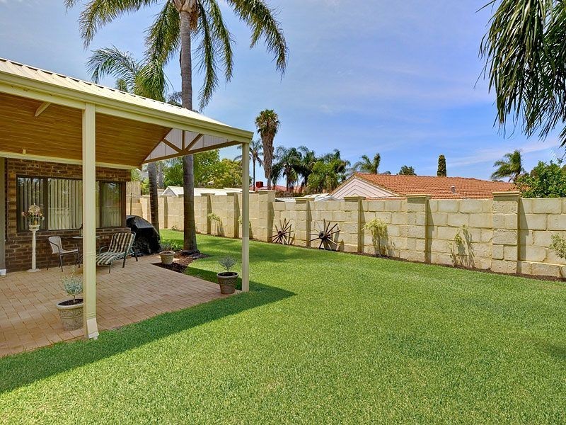 6 Faull Close, Leeming WA 6149