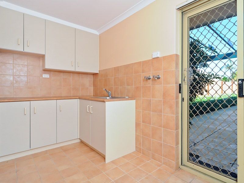 24 Harrington Crescent, Leeming WA 6149