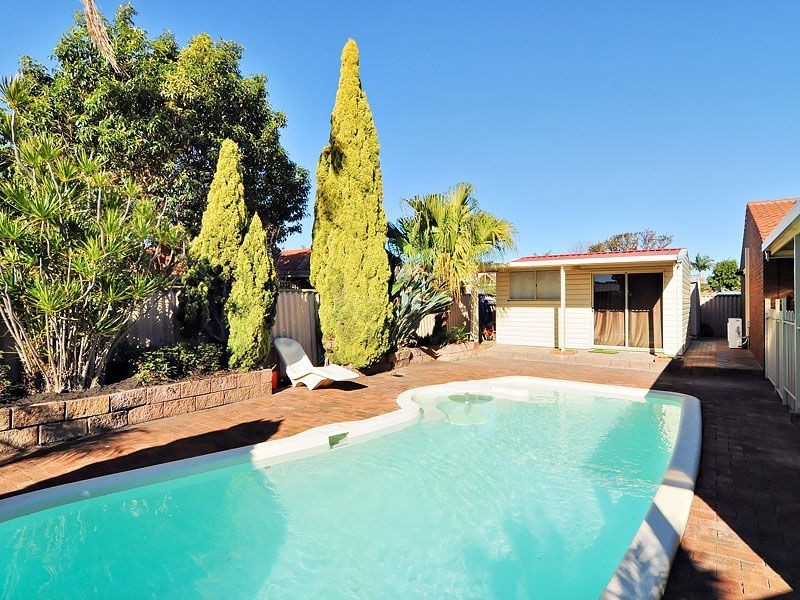 1 Bagot Court, Leeming WA 6149