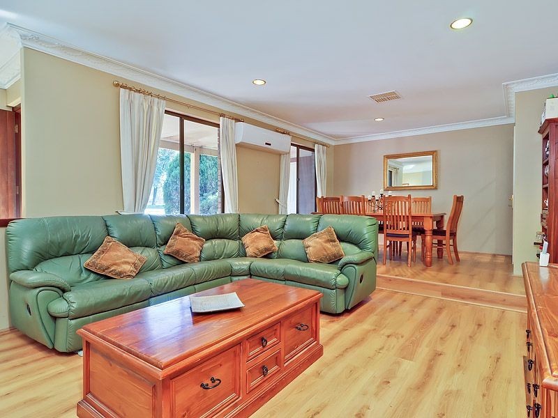 1 Bagot Court, Leeming WA 6149