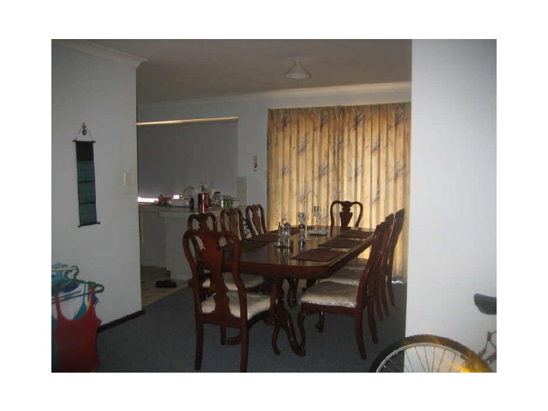 a/10 Cromer Road, Brentwood WA 6153