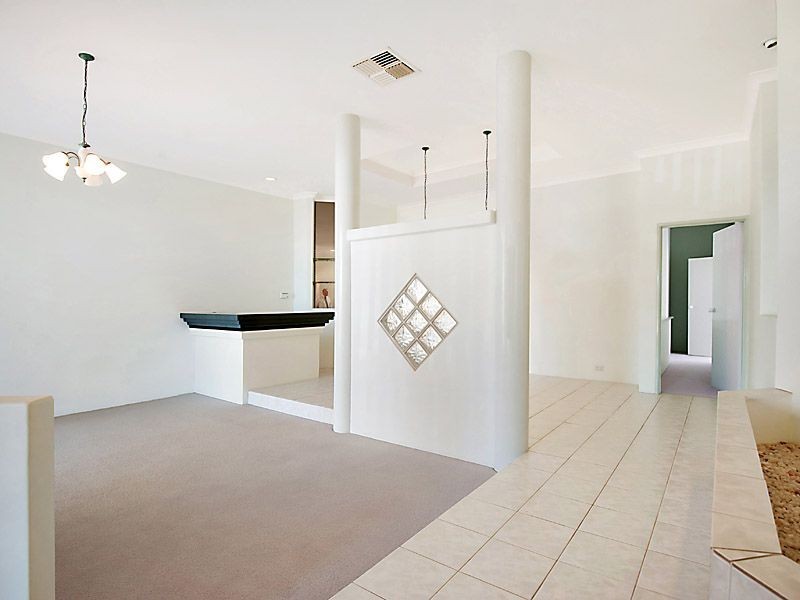 19 Trailridge Turn, Leeming WA 6149