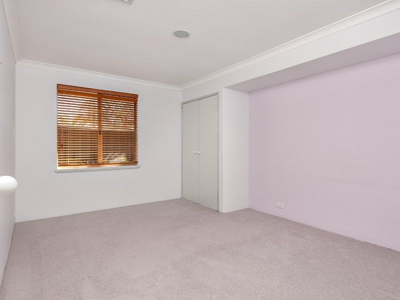 19 Trailridge Turn, Leeming WA 6149