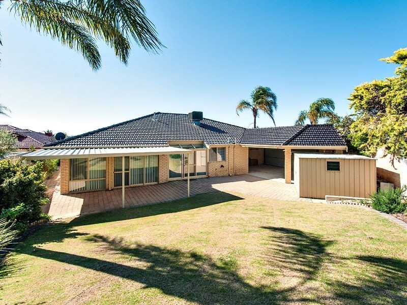 19 Trailridge Turn, Leeming WA 6149