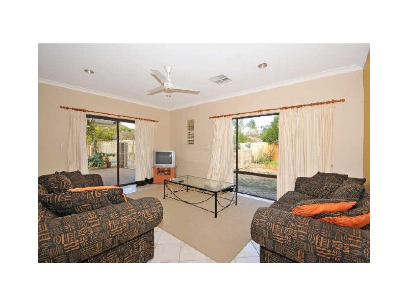 3 Sudbury Court, Leeming WA 6149