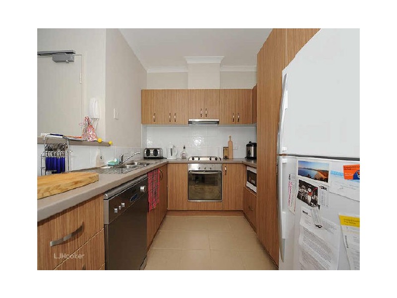 6/5 Ibera Way, Success WA 6164