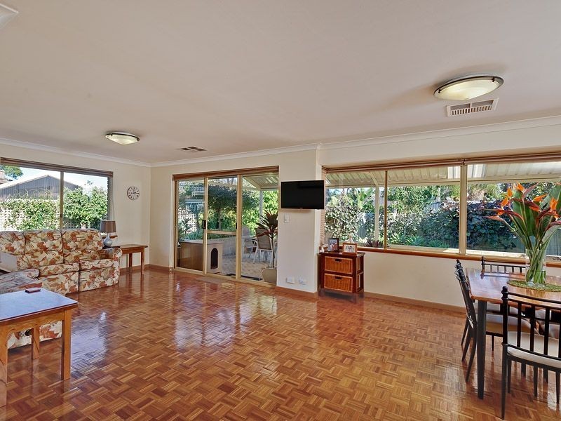 29 Westall Terrace, Leeming WA 6149