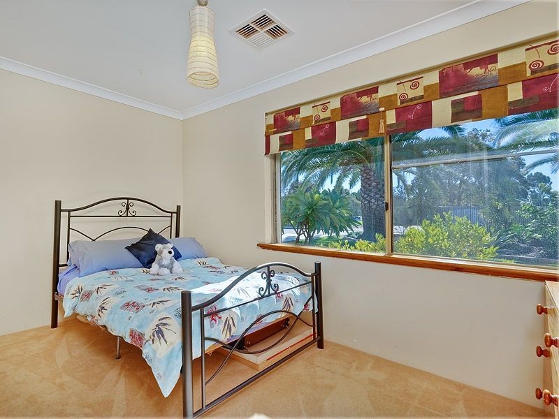 29 Westall Terrace, Leeming WA 6149