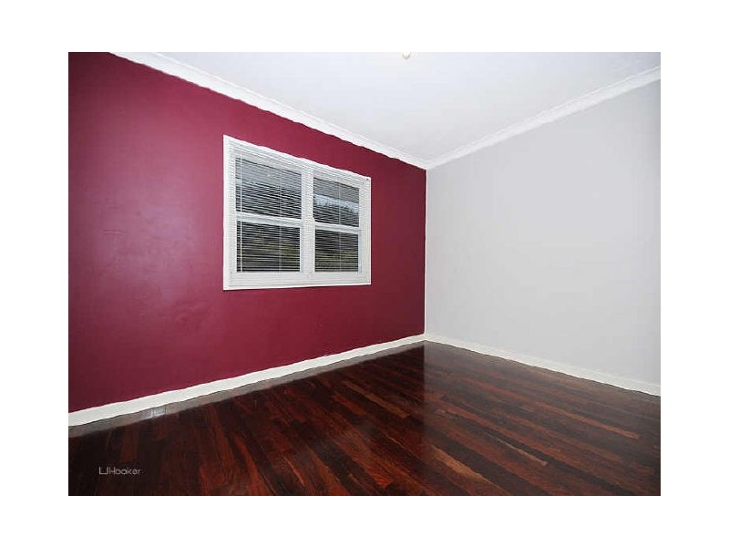 30 Leece Street, Coolbellup WA 6163