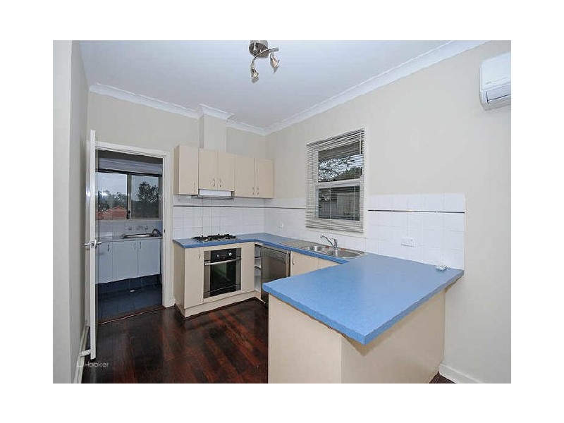 30 Leece Street, Coolbellup WA 6163