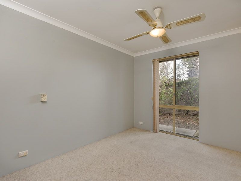 21 Farrington Road, Leeming WA 6149