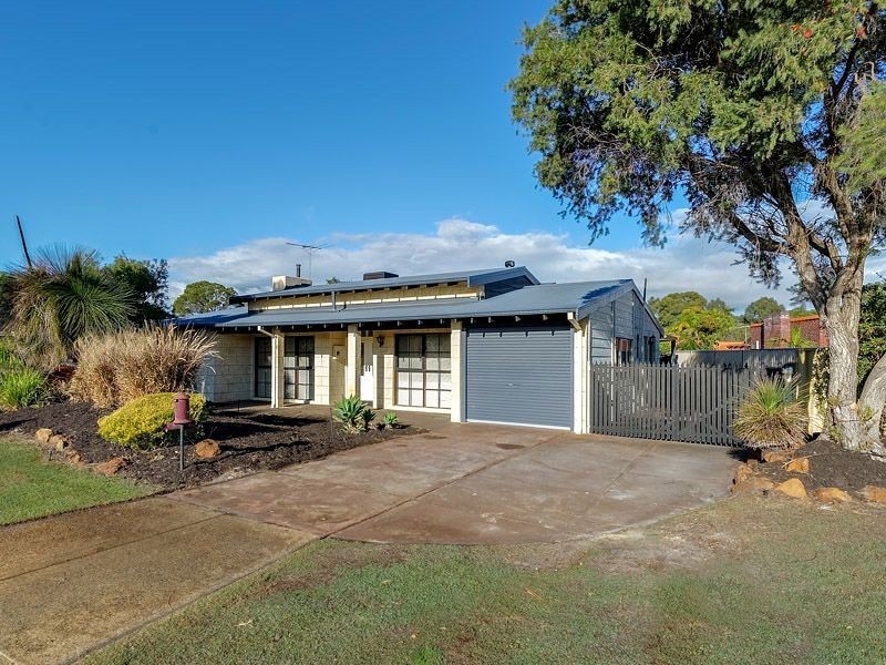 10 Gracechurch Crescent, Leeming WA 6149
