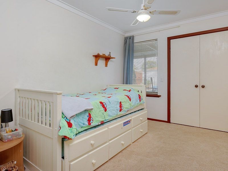 10 Gracechurch Crescent, Leeming WA 6149