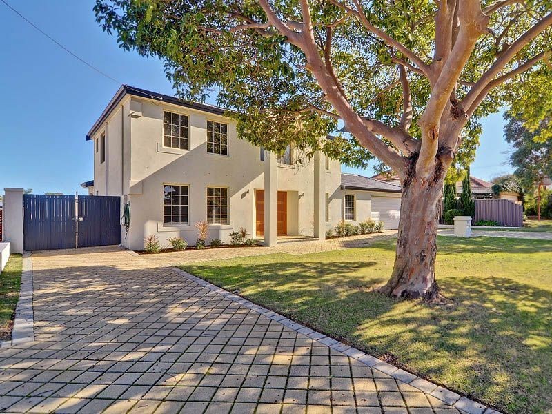 89 Murray Road, Bicton WA 6157