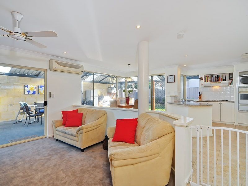 89 Murray Road, Bicton WA 6157