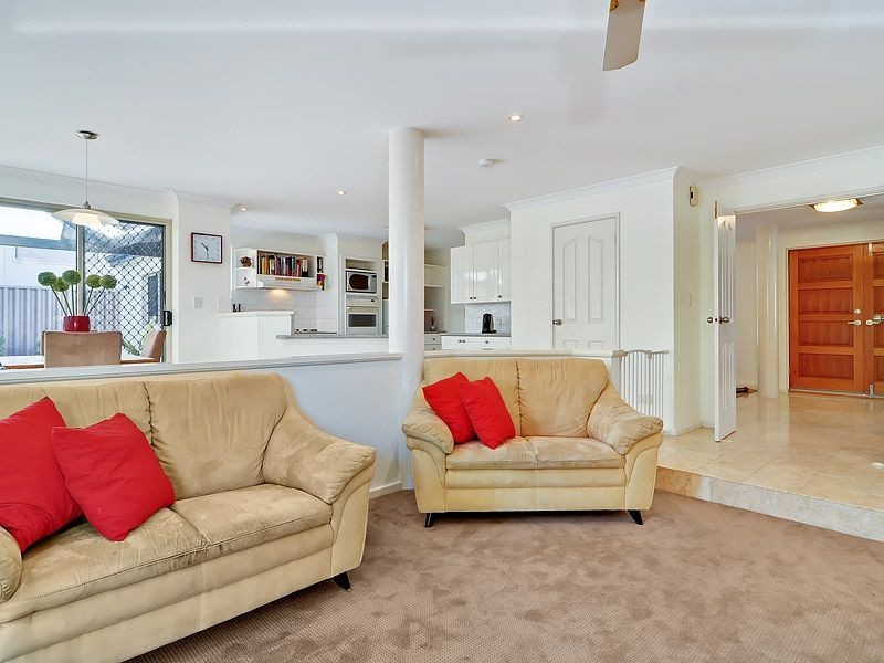 89 Murray Road, Bicton WA 6157