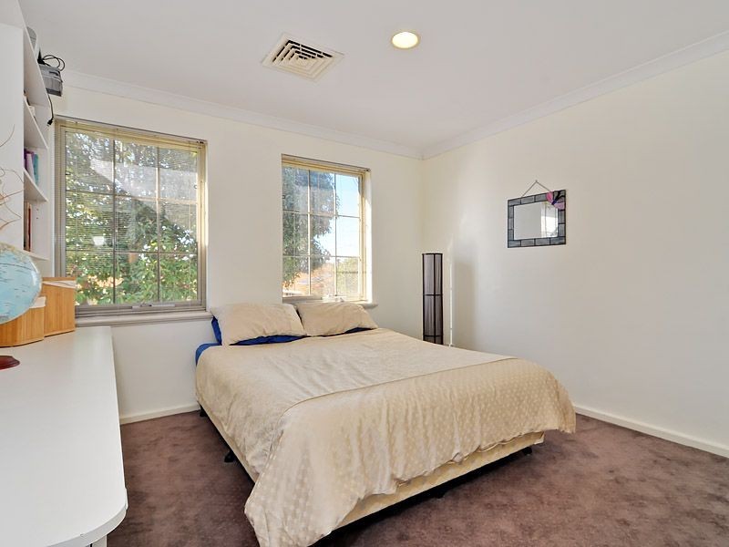 89 Murray Road, Bicton WA 6157