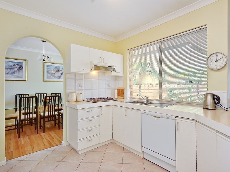 10A Castlemain Heights, Leeming WA 6149