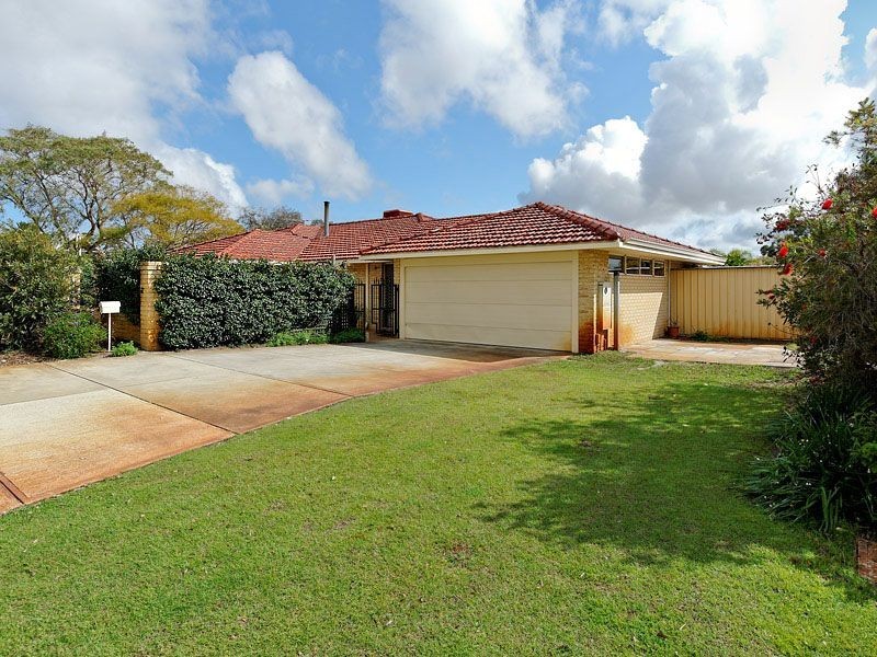 1 Brooke Gardens, Bateman WA 6150