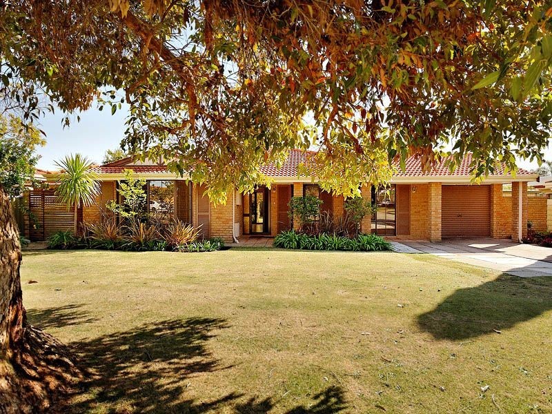 15 San Miguel Drive, Leeming WA 6149