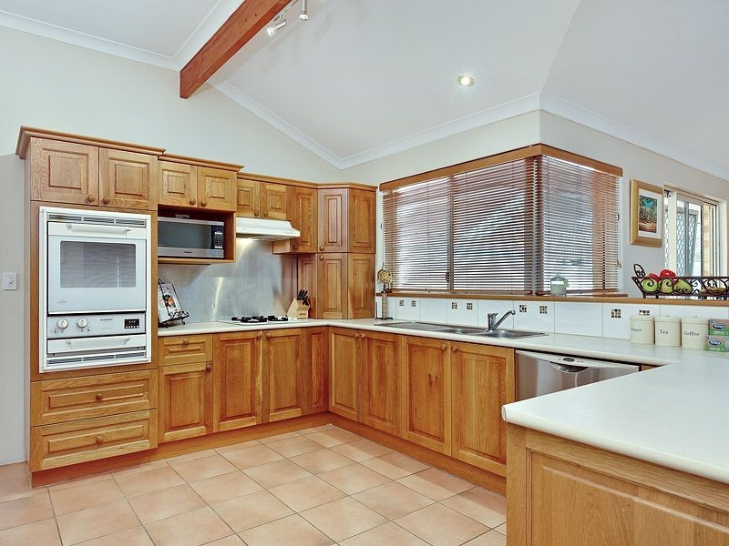 15 Twin Branch Rise, Leeming WA 6149