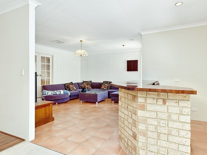 15 Twin Branch Rise, Leeming WA 6149