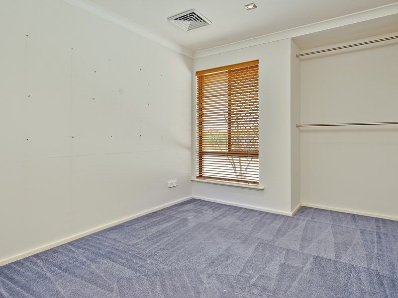 4 Tangney Court, Kardinya WA 6163