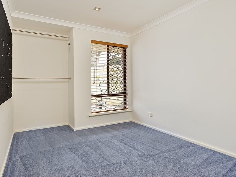 4 Tangney Court, Kardinya WA 6163