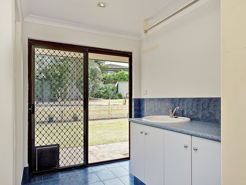 4 Tangney Court, Kardinya WA 6163