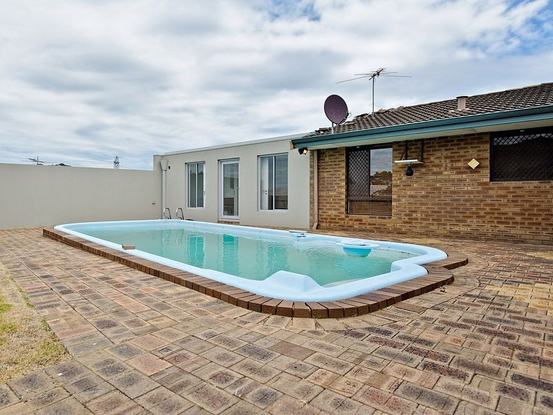 4 Tangney Court, Kardinya WA 6163