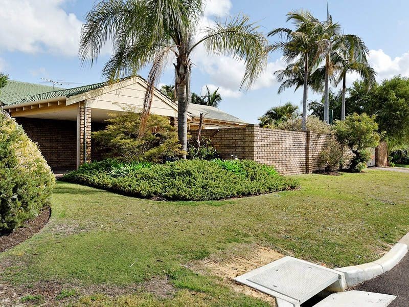 5 Rolland Court, Leeming WA 6149
