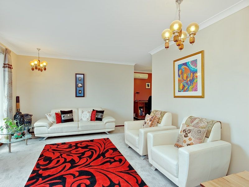 7 Gowther Street, Leeming WA 6149