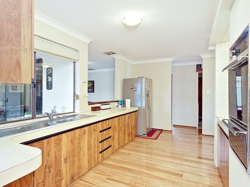 7 Gowther Street, Leeming WA 6149