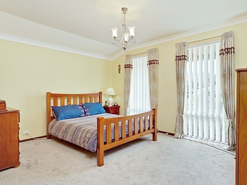 7 Gowther Street, Leeming WA 6149