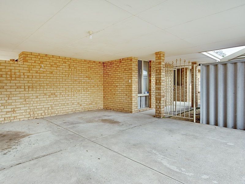 2/10 Clemros Way, Leeming WA 6149