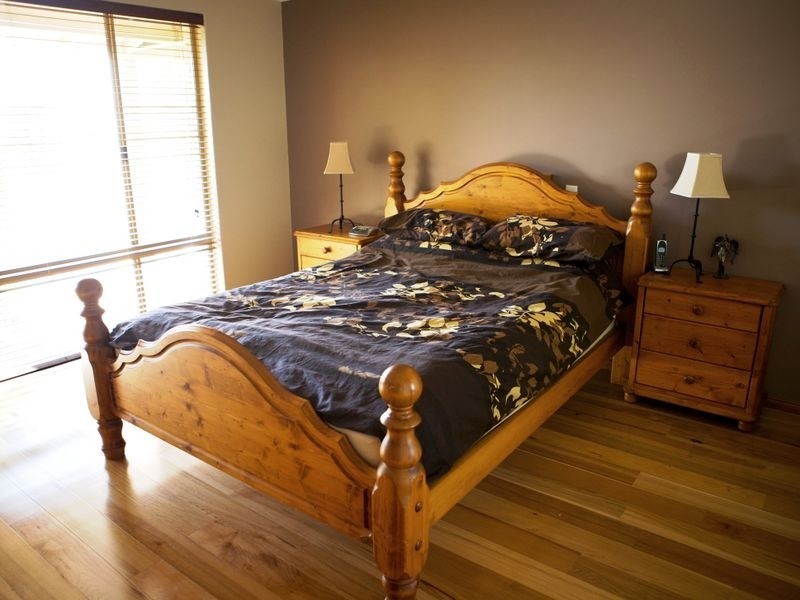 9 Witney Place, Leeming WA 6149