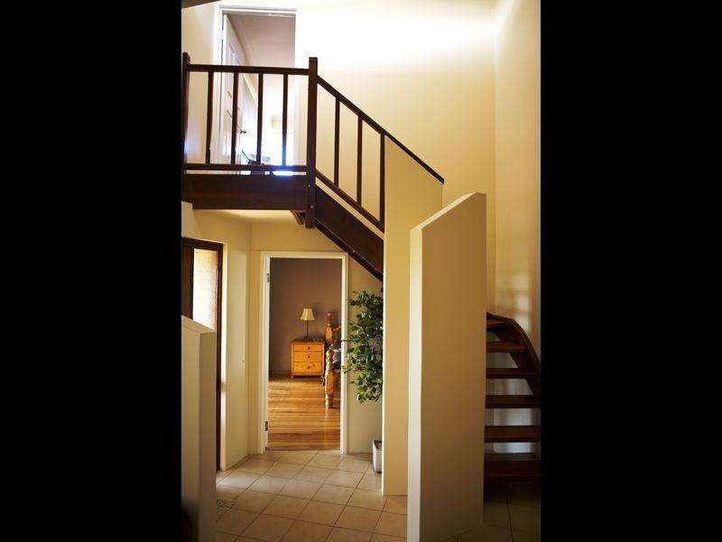 9 Witney Place, Leeming WA 6149